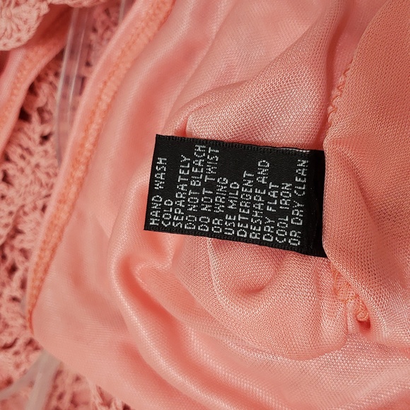 Beautiful Open Knit Michelle Nicole Top Lined- Coral - Picture 5 of 5